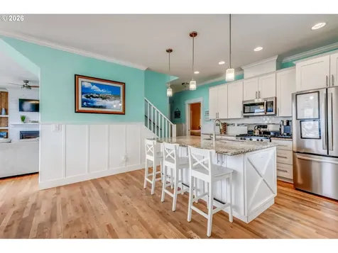 2442 SW Dune Avenue Lincoln City OR 97367