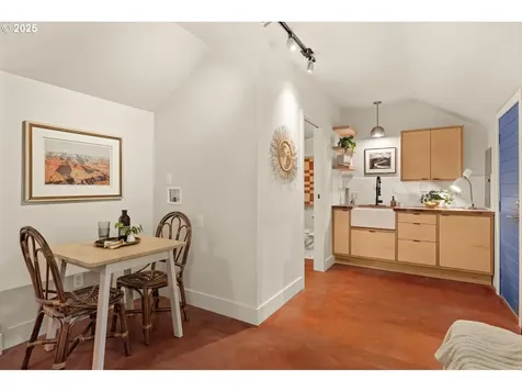 6416 NE 23rd Avenue Portland OR 97211