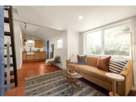 6416 NE 23rd Avenue Portland OR 97211
