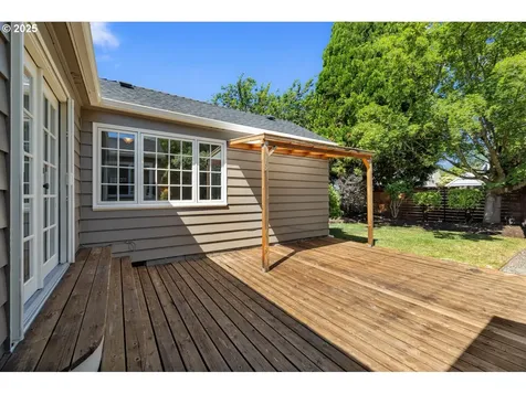 6416 NE 23rd Avenue Portland OR 97211