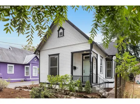 7467 N Jordan Avenue Portland OR 97203
