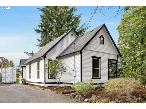 7467 N Jordan Avenue Portland OR 97203