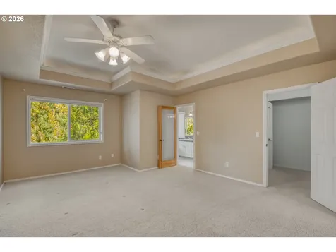 9583 NW Randall Lane Portland OR 97229
