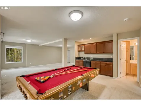 9583 NW Randall Lane Portland OR 97229