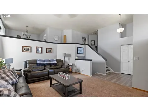 911 SW Joseph Avenue Hermiston OR 97838