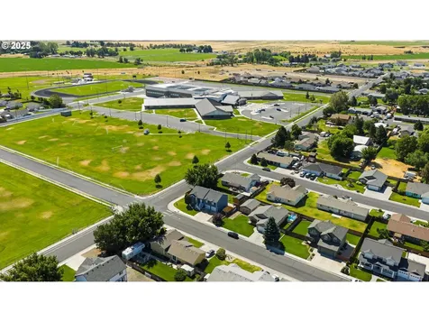 911 SW Joseph Avenue Hermiston OR 97838