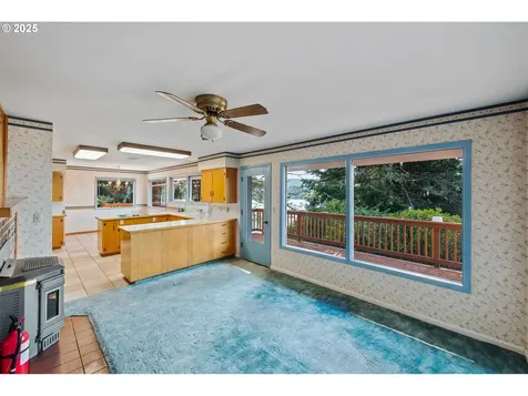 67182 W Westview Road North Bend OR 97459