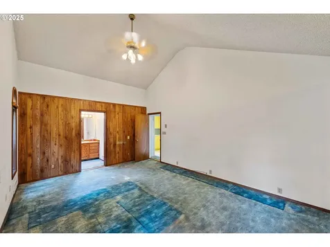 67182 W Westview Road North Bend OR 97459