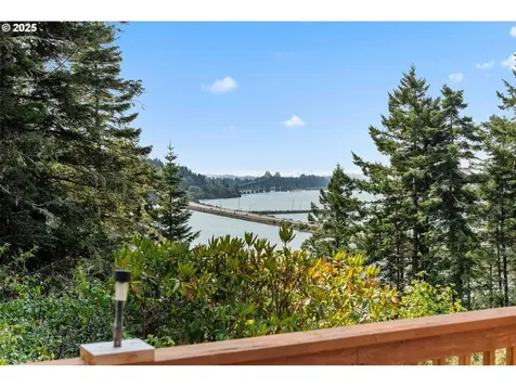 67182 W Westview Road North Bend OR 97459