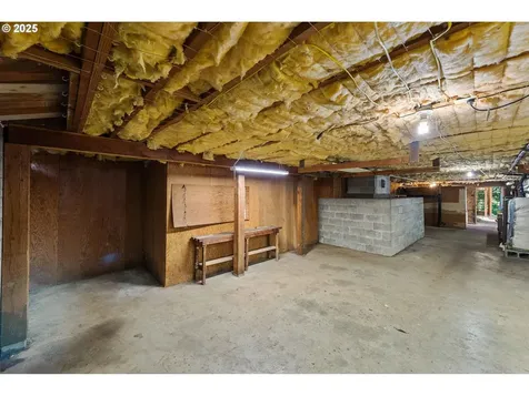 67182 W Westview Road North Bend OR 97459