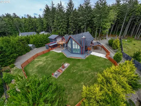 810 SW Wakeetum Street Waldport OR 97394