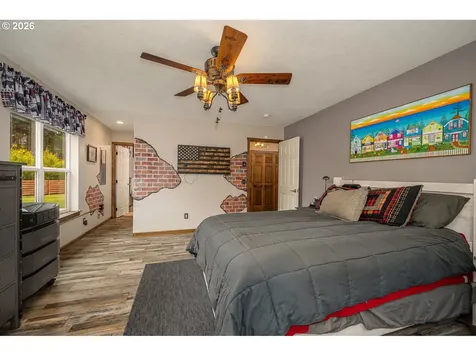 810 SW Wakeetum Street Waldport OR 97394