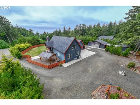 810 SW Wakeetum Street Waldport OR 97394