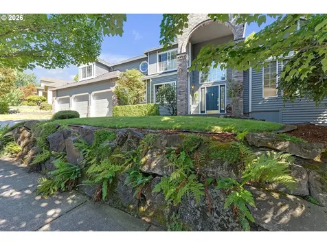 2250 River Heights Circle West Linn OR 97068