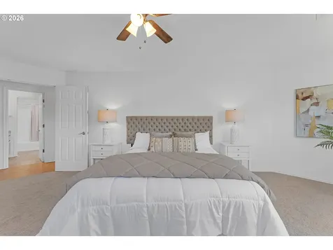 2250 River Heights Circle West Linn OR 97068