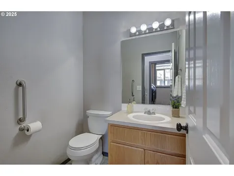 173 Raspberry Lane Woodland WA 98674
