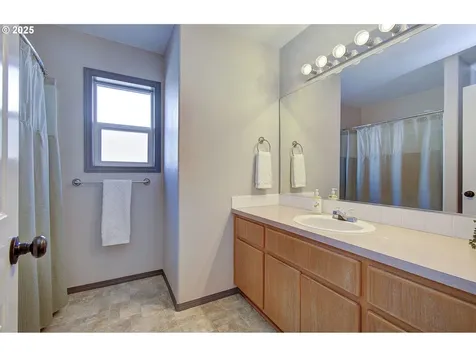 173 Raspberry Lane Woodland WA 98674