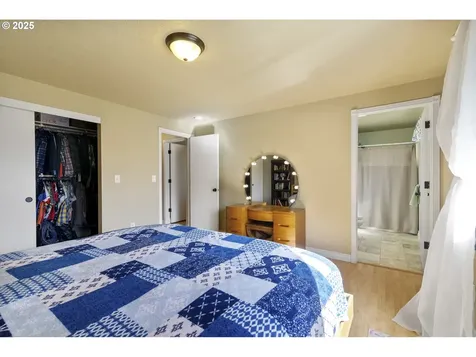 8901 NE 134th Court Vancouver WA 98682
