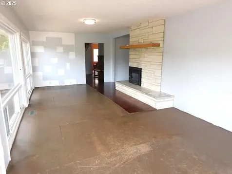 875 Park Drive Vernonia OR 97064