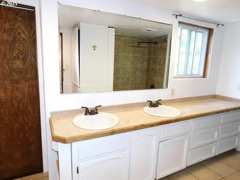 875 Park Drive Vernonia OR 97064