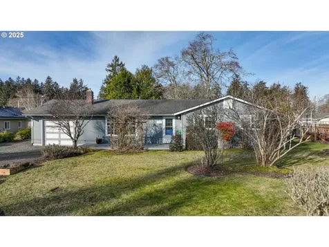 143 SW Birch Avenue Warrenton OR 97146