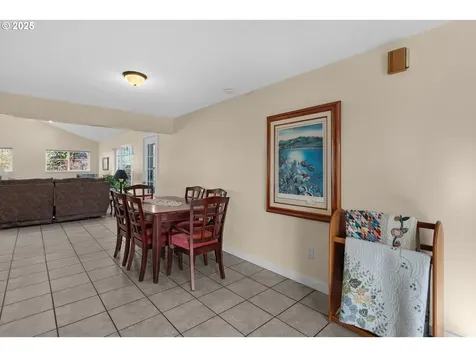 143 SW Birch Avenue Warrenton OR 97146