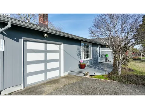 143 SW Birch Avenue Warrenton OR 97146
