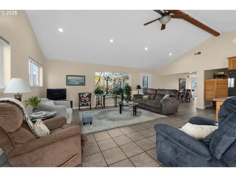 143 SW Birch Avenue Warrenton OR 97146