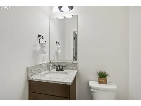 2549 Hazel Dell Road Castle Rock WA 98611