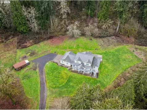 2549 Hazel Dell Road Castle Rock WA 98611