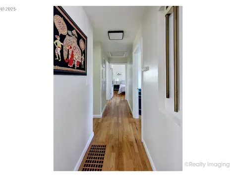903 NE 127th Avenue Portland OR 97230