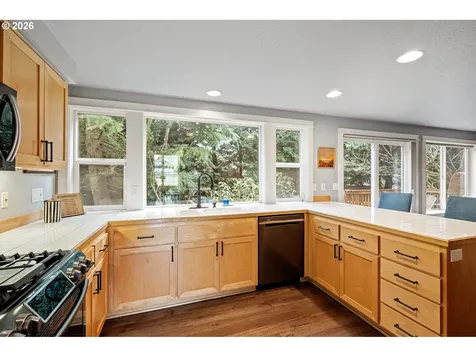 3368 Bentley Avenue Eugene OR 97405