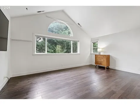 3368 Bentley Avenue Eugene OR 97405