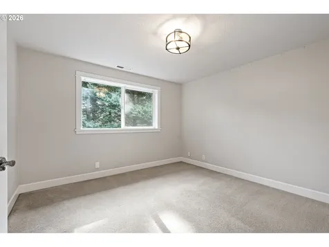 3368 Bentley Avenue Eugene OR 97405