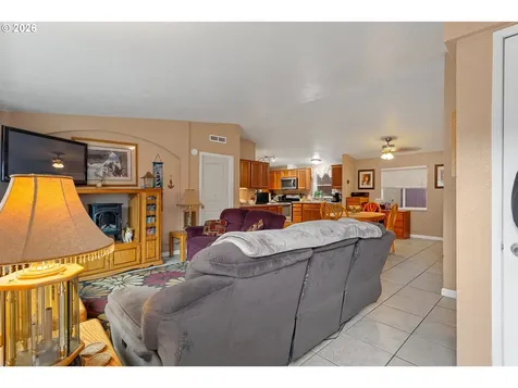 483 Rye Street Woodburn OR 97071