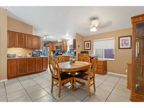 483 Rye Street Woodburn OR 97071