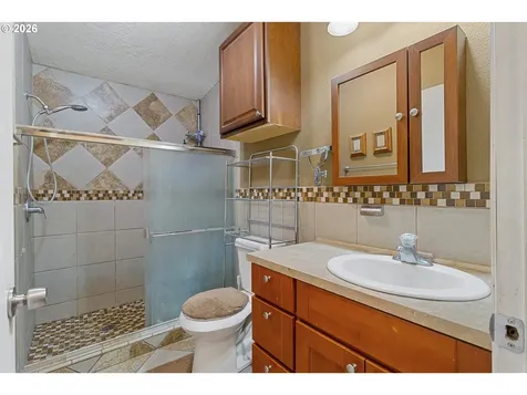 483 Rye Street Woodburn OR 97071