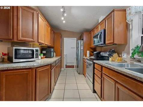 483 Rye Street Woodburn OR 97071