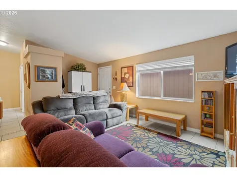 483 Rye Street Woodburn OR 97071