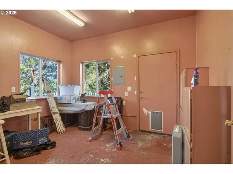 1525 Braunda Drive Roseburg OR 97471
