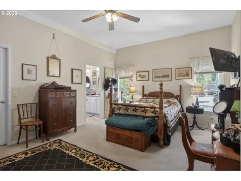 1525 Braunda Drive Roseburg OR 97471