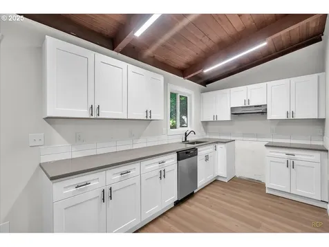 28881 SE Island Road Eagle Creek OR 97022