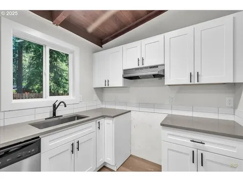 28881 SE Island Road Eagle Creek OR 97022
