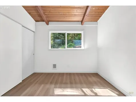 28881 SE Island Road Eagle Creek OR 97022