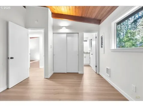 28881 SE Island Road Eagle Creek OR 97022