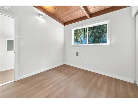 28881 SE Island Road Eagle Creek OR 97022