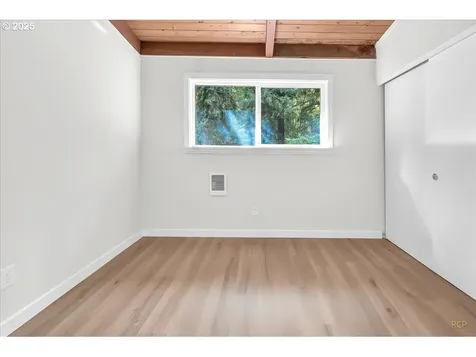 28881 SE Island Road Eagle Creek OR 97022
