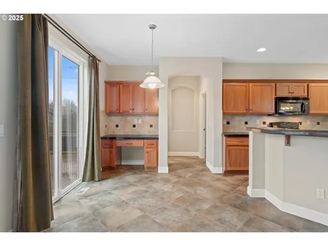 21427 SW Susan Lane Beaverton OR 97003