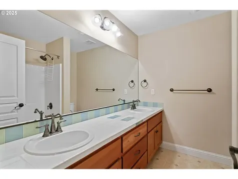 21427 SW Susan Lane Beaverton OR 97003