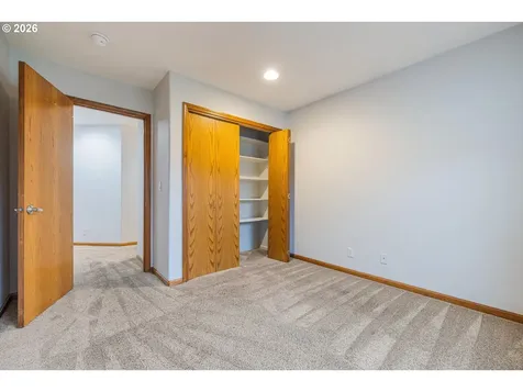 387 NE 15th Court Hillsboro OR 97124